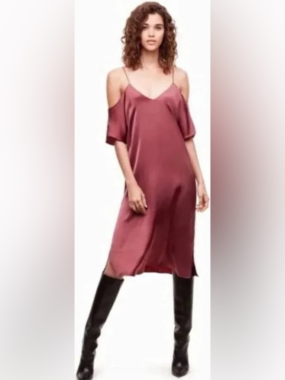 Aritzia Wilfred Henrietta Off Shoulder Dress